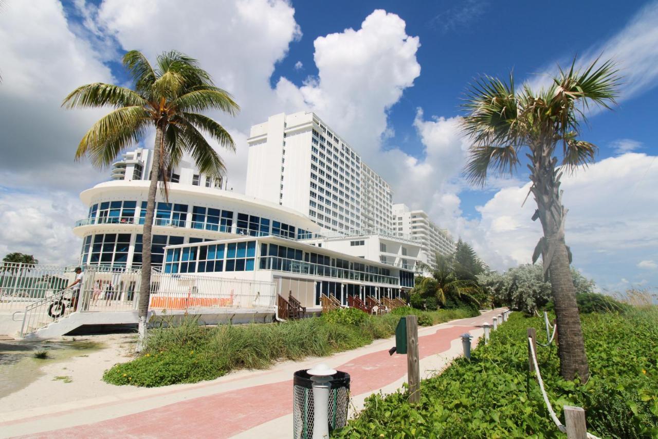 Castle 1029 Balcony Studio With Ocean View, Pool, Tennis And Free Parking Miami Beach Exterior photo